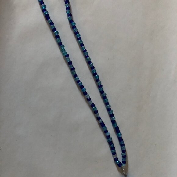 handmade hand beaded bead necklace 17" long - Picture 6 of 8
